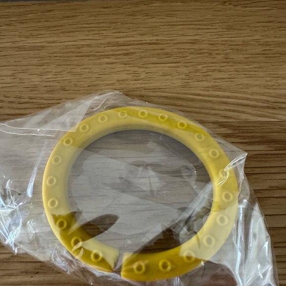 Assorted Silicone Teething Rings - NWOT - Picture 4 of 8